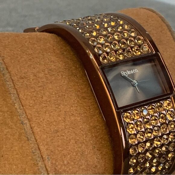 Style & Co. Bronze gold Tone Crystal rhinestone embellished bangle watch 🇨🇦 - Picture 4 of 11